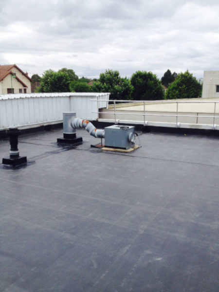 college-vaux-le-penil-toitures_terrasses-membrane-epdm